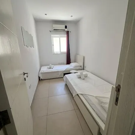 5 Star - Stylish Modern In St Julians 公寓式酒店