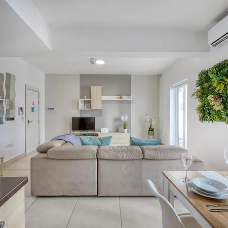 5 Star - Stylish Modern In St Julians 公寓式酒店