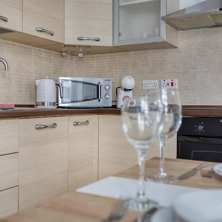 公寓式酒店 5 Star - Stylish Modern In St Julians
