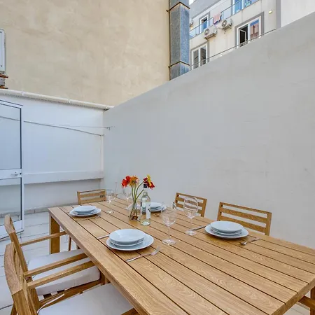 5 Star - Stylish Modern In St Julians 公寓式酒店
