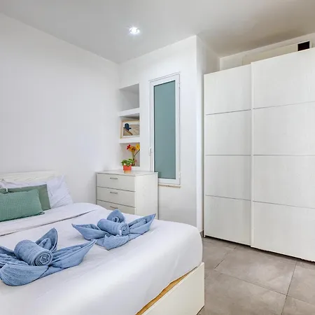 5 Star - Stylish Modern In St Julians 公寓式酒店 3*